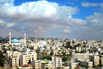 انخفاض إضافي على درجات الحرارة وأجواء ربيعية لطيفة في أغلب المناطق