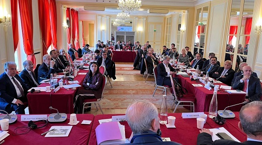 العين خليل الحاج توفيق يستعرض في باريس تعزيز آفاق التعاون الاقتصادي بين فرنسا والأردن